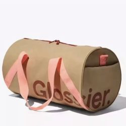 BRAND NEW Glossier Duffel Bag Sealed (Medium Brown Pink Desert Rose) Zip Canvas