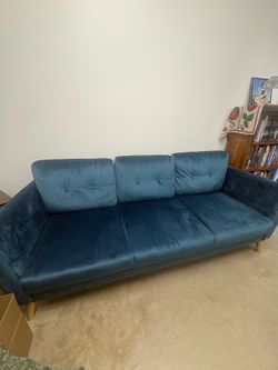 FREE COUCH Sectional Sofa with Ottoman (very clean)