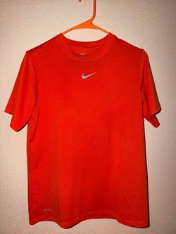 Nike Dri-FIT Men's Short Sleeve Training Shirt - Orange - Size Large