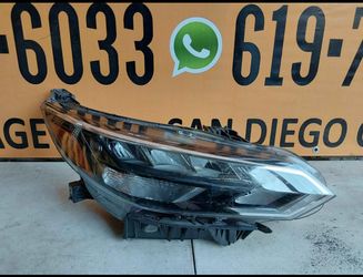 2020-2023. Nissan sentra. Sr Rh led headlight oem