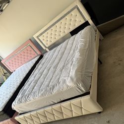 Camas Queen Con Colchón 