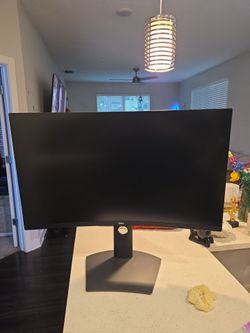 Dell S3220DGF 32 inch 1440p 165hz Curved display