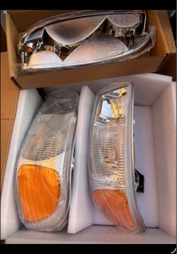 HEADLIGHT 99-07 GMC
