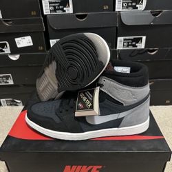 Jordan 1 Retro High Element Gore-Tex Black Particle Grey DB2889-001 size 11 Brand New 