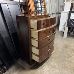Dresser $160