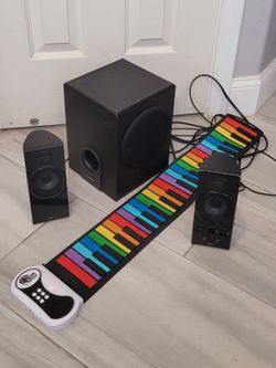 Rainbow flexible roll up piano with computer speakers combo