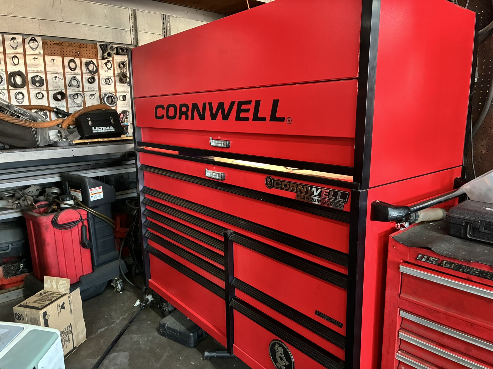 Toolbox Cornwell Platinum Series With Hutch