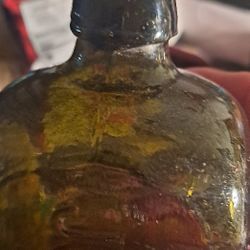 ANTIQUE GIN GLASS BOTTLE ATTIC FIND