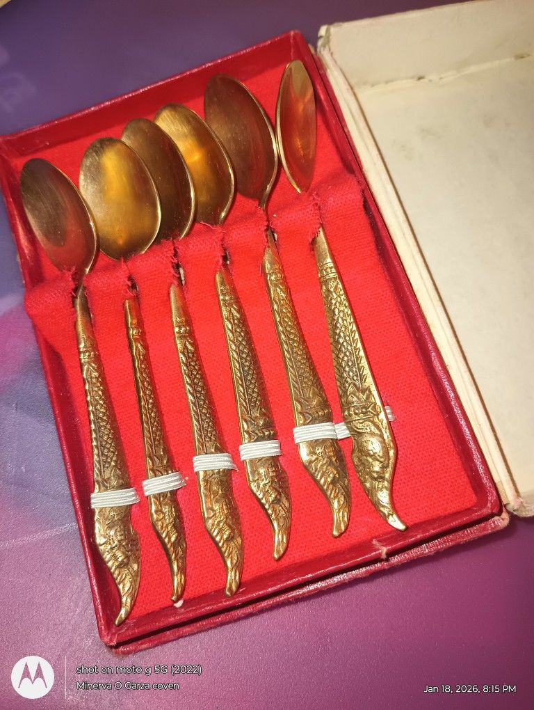 Vintage Spoons Set Of 6