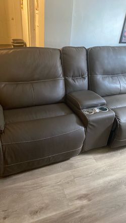Sectional and chair Set