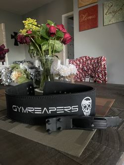 Gymreapwes Weightlifting Lever Belt