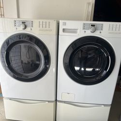 Kenmore Washer And Gas Dryer Set 