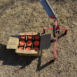 Clay Thrower With Box Of Clays 