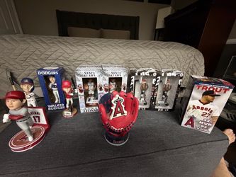 MLB & NBA Bobblehead Collection with Angels Glove
