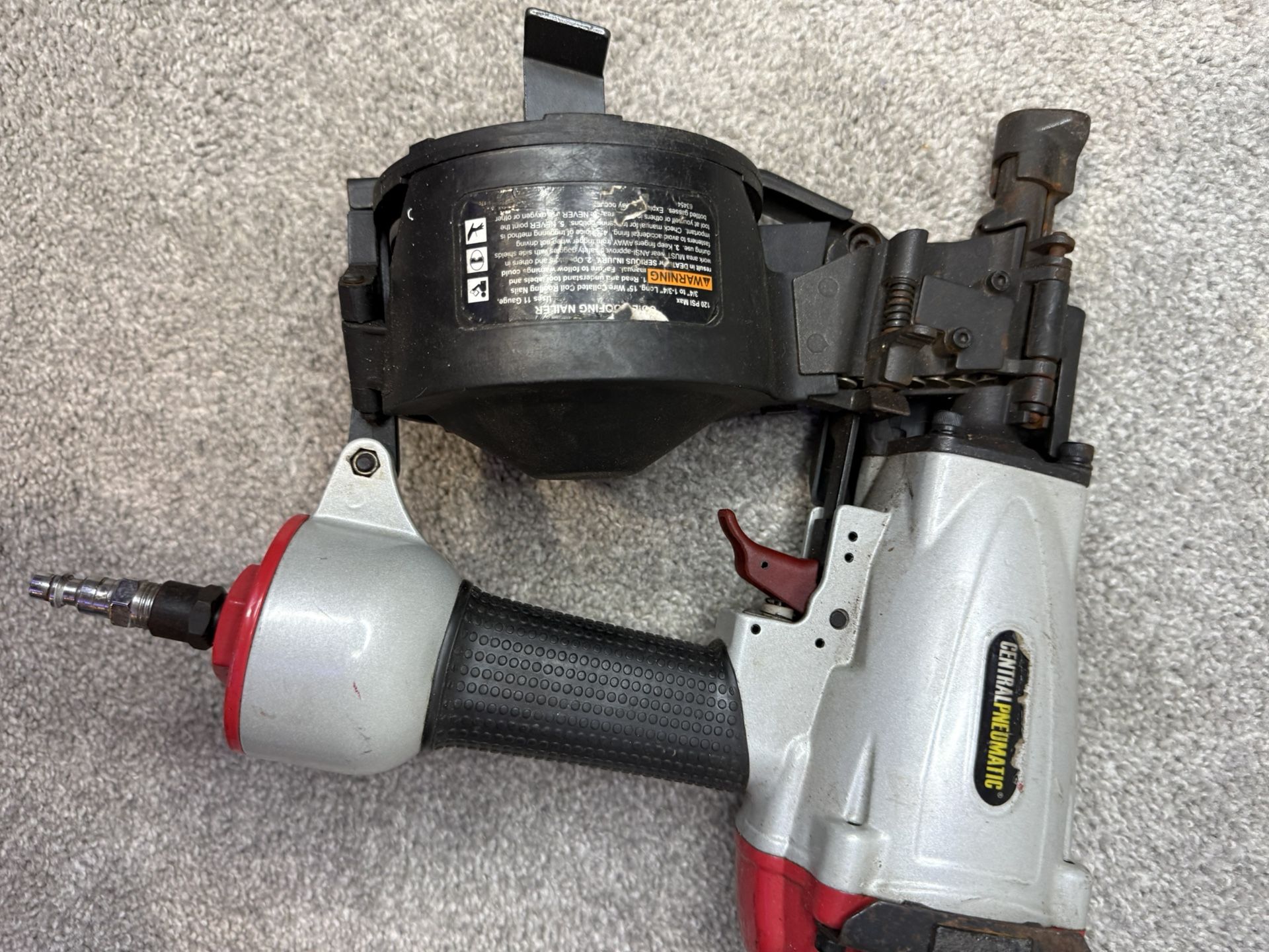 Central Pneumatic 11 Gauge Coil Roofing Air Nailer