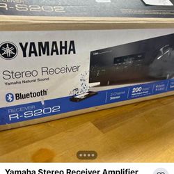 AHRA ECEIVER R-S202 YAMAHA Stereo Receiver Yamaha Natural Sound * Bluetooth® RECEIVER R-S202 MUẾT COIM 4 nuts 1 cupul FN Tun 2-Channel Stereo 200 Watt