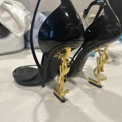 Ysl Logo Black And Gold Heels 