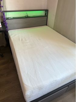 Full size bed and mattress