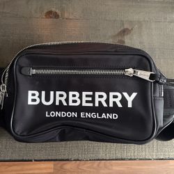 Burberry Fanny Pack 