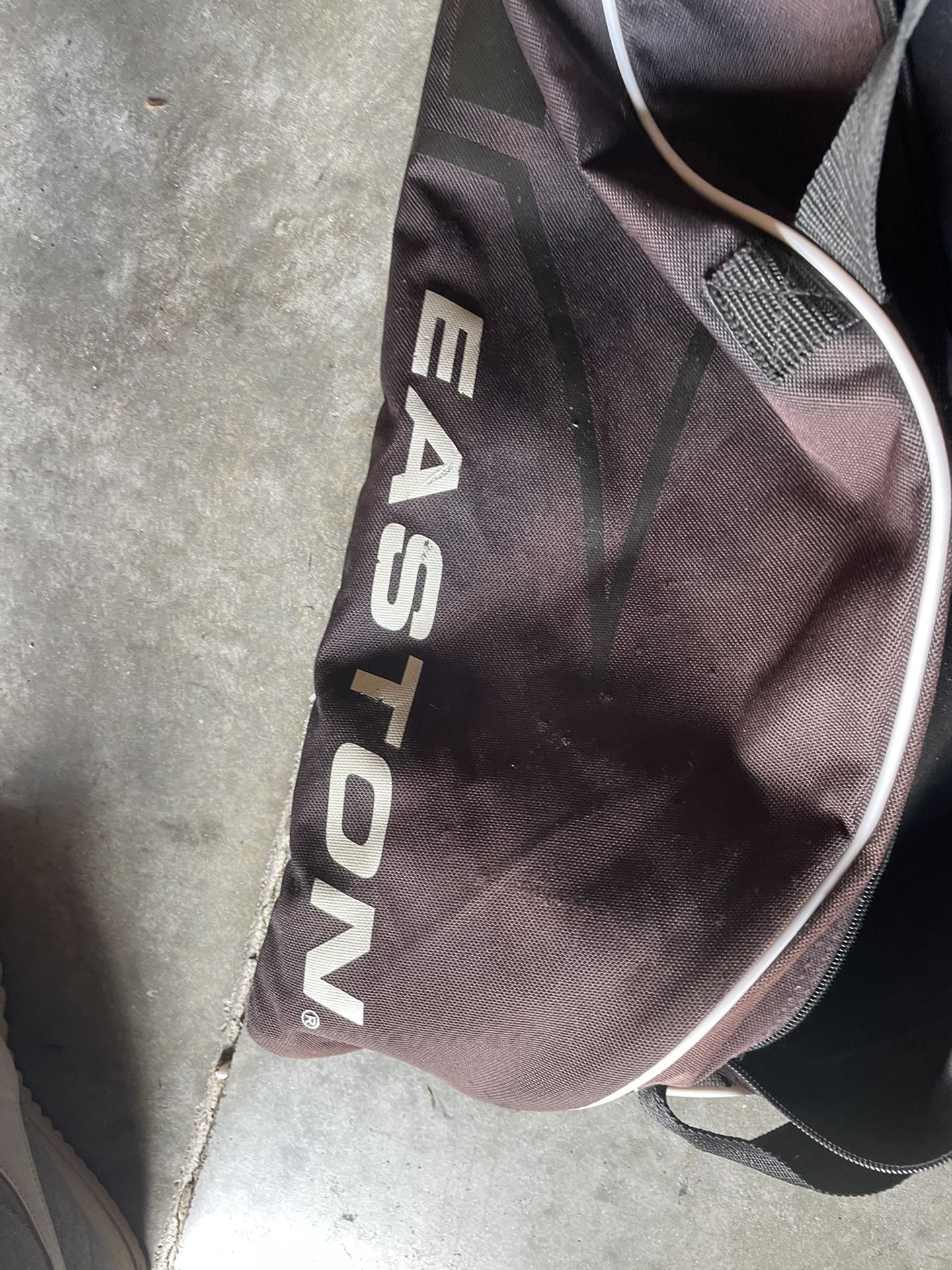 Easton baseball gear bag  