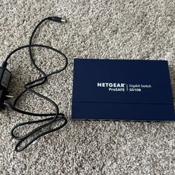 NETGEAR 8-Port Gigabit Ethernet Unmanaged Switch (GS108) 