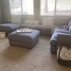 Sectional couch