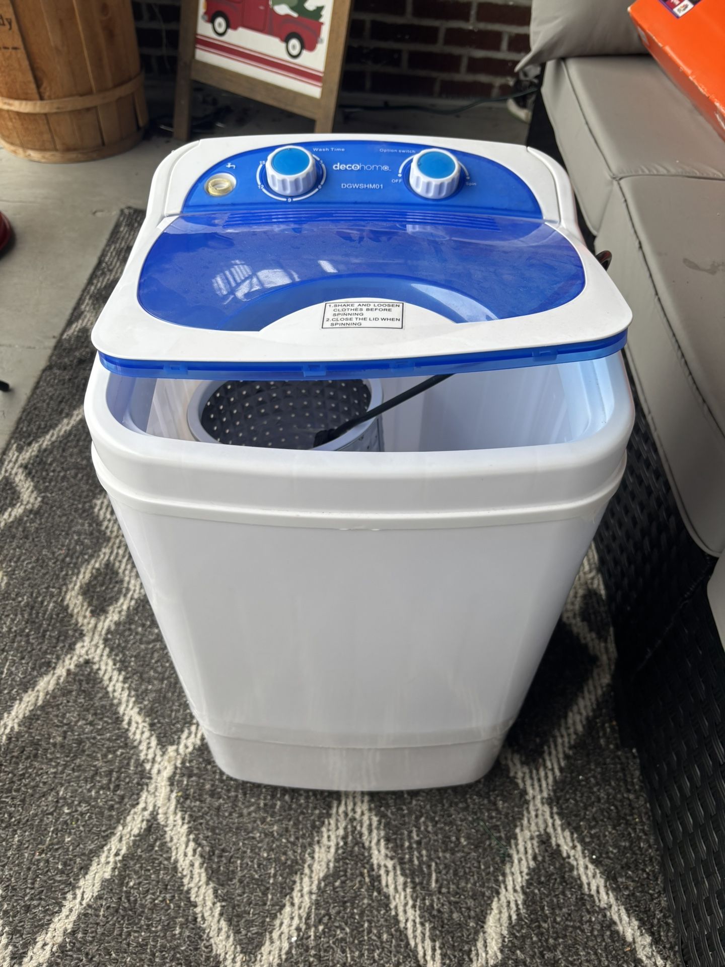 Mini Plugin Washer Machine