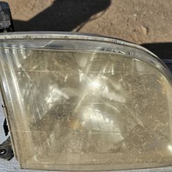 Passenger Headlight