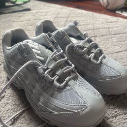 Nike airmaxs