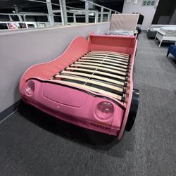 🇺🇸 TWIN BED CAR 🇺🇸