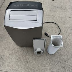LG Portable Air Conditioner 12,000 BTU
