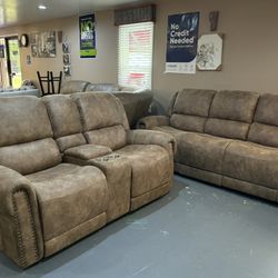 New Reclining Sofa & Loveseat Set