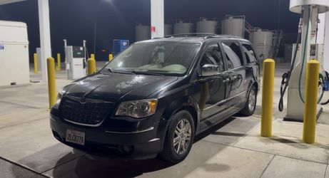 2009 Chrysler Town & Country