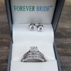 Size 7 1/5 CTTW Sterling Silver Bridal Set