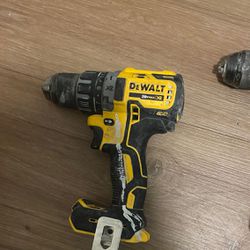 Dewalt Hammer Drill Battery And Charger 