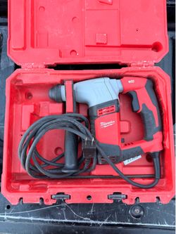 Milwaukee Concrete/Masonry Rotary Hammer Drill