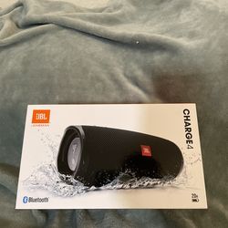 🔊 JBL Charge 4 Waterproof Bluetooth Speaker – New 🔊