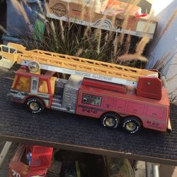 Vintage Collectible Nylint Water Cannon Fire Truck