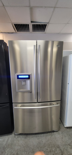 Kenmore French Door Fridge – Stainless, Ice/Water Dispenser