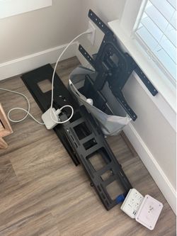 Tv wall mount