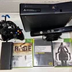 Xbox 360 Bundle (Kinect and Games)