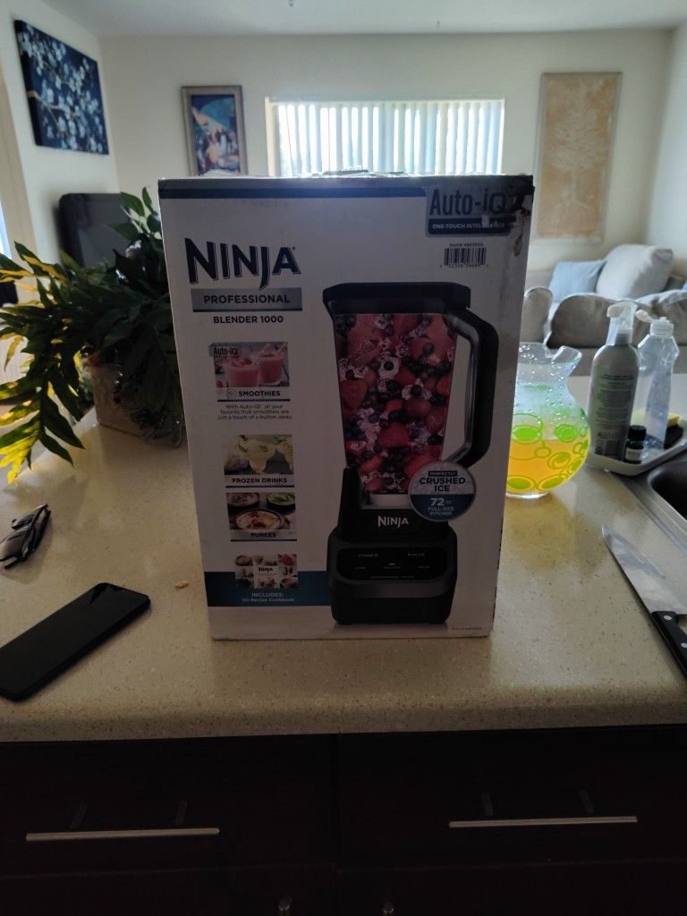 Ninja blender 1000
