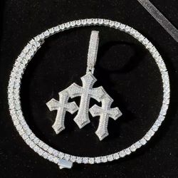 Crystal Stone Silver 3 Cross pendant with necklace 20in