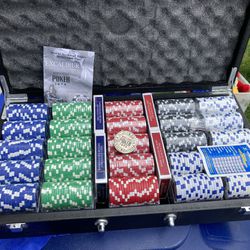 Poker Chips And Cards Kit Brand New
