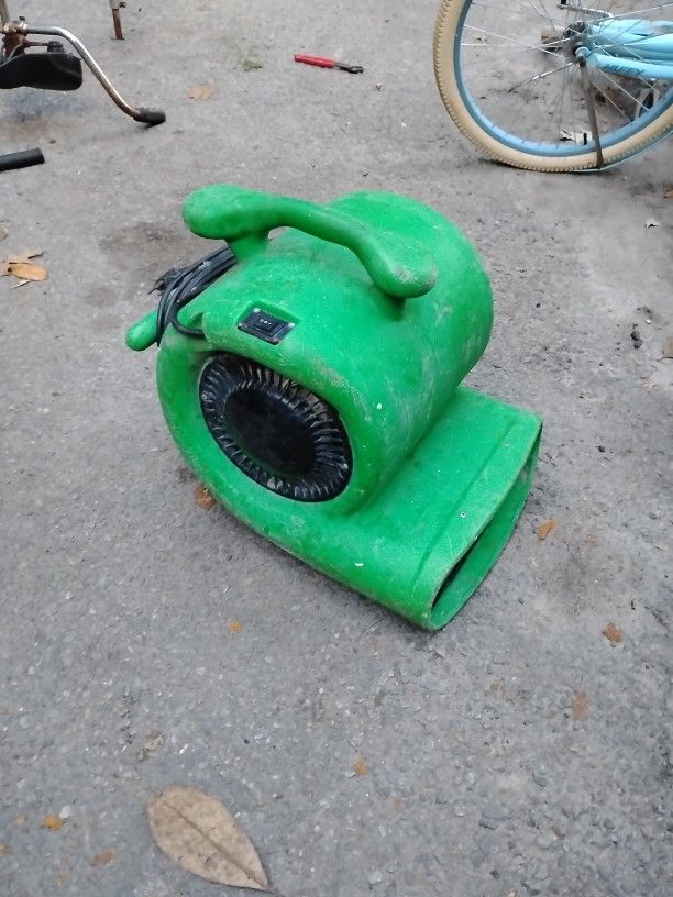 Dri-eaze Carpet Dryer