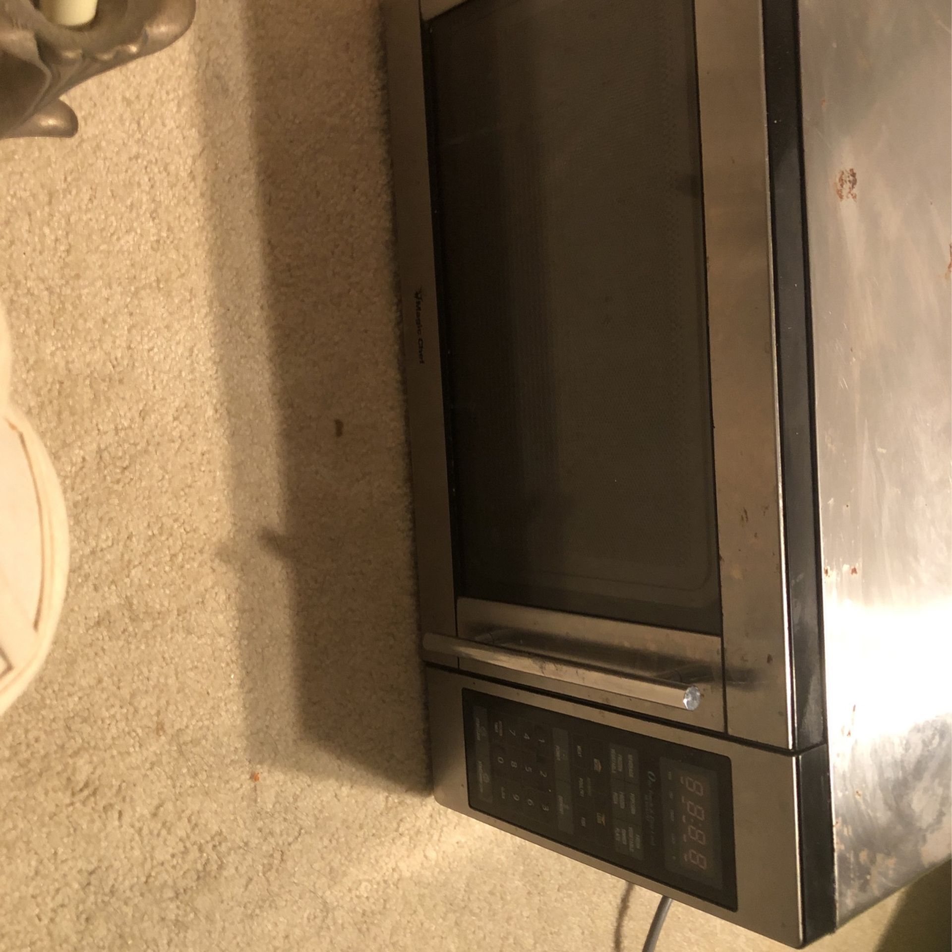 Magic Chef Working Microwave