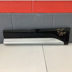 2018-2019 AUDI Q5 LEFT REAR MOLDING