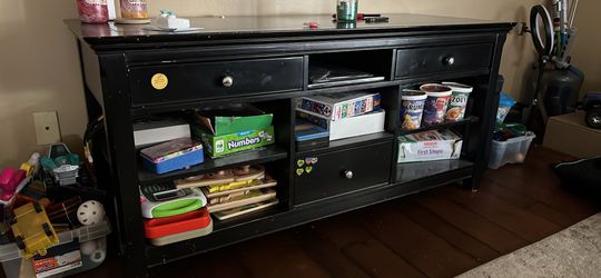 Tv console