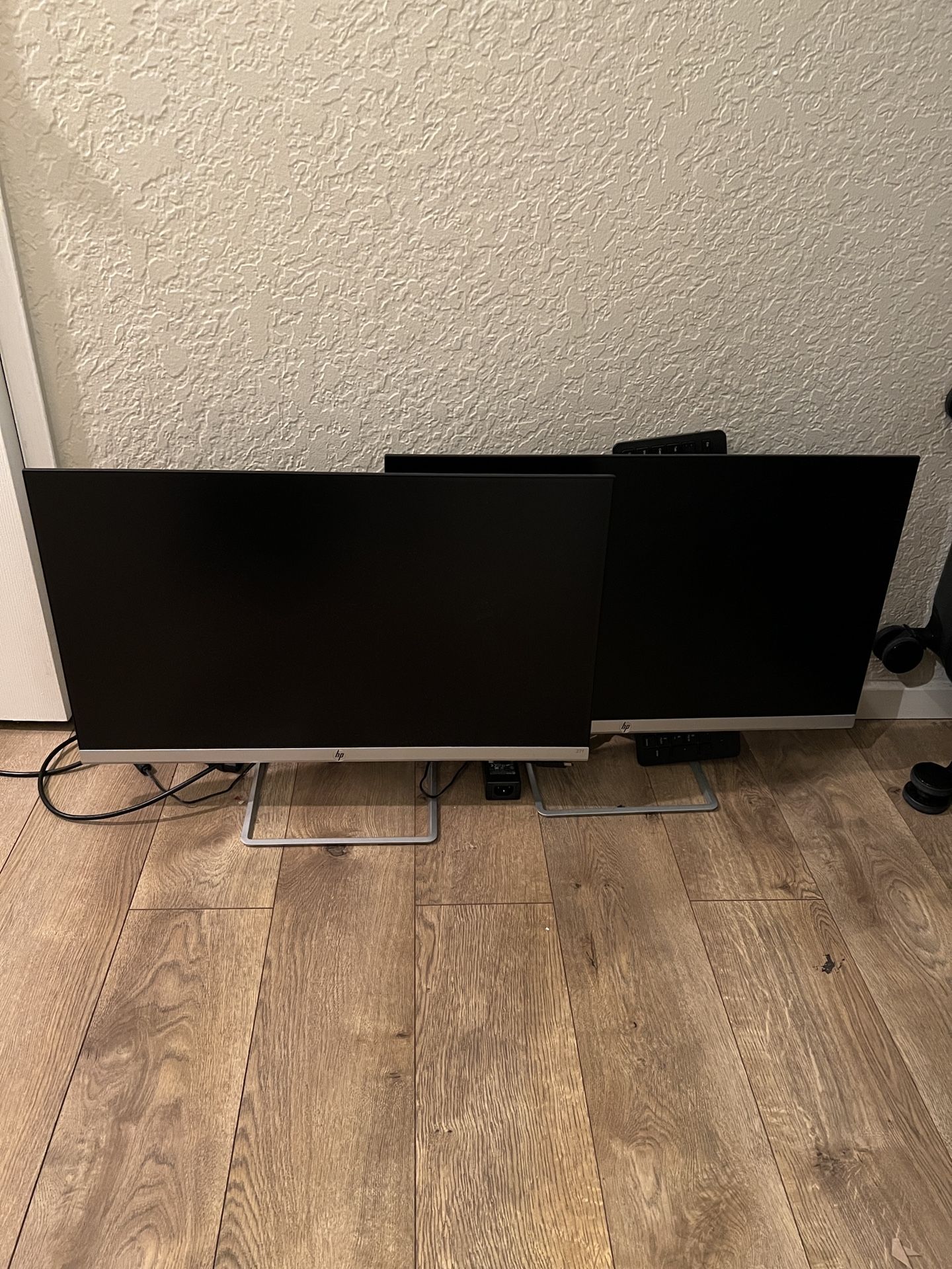Two HP 27” Monitors 