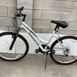 26” Mountain Roadmaster Granite Bike For Womens 6 Speeds Excellent Condition $120